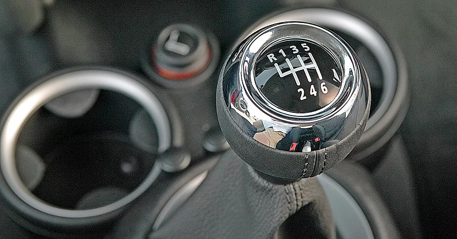 07_MINI_Cooper_S_003.webp
