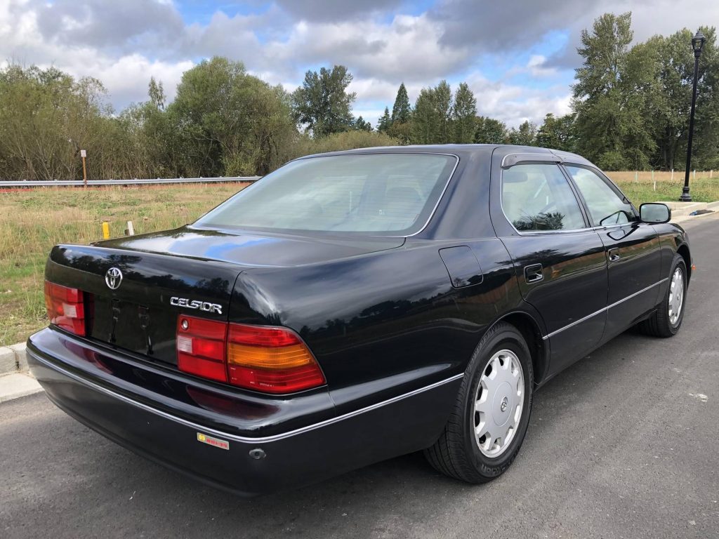 1995-Toyota-Celsior-rear-3_4-1024x768.jpg