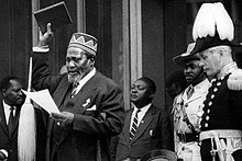 220px-Jomo_kenyatta_inauguration_in_1964.jpg