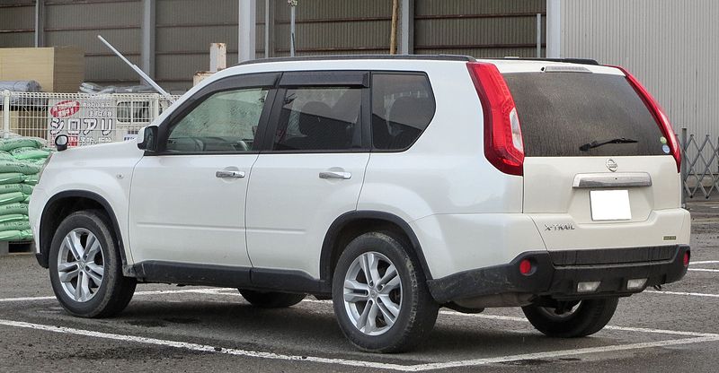 800px-Nissan_X-Trail_T31_0152.jpeg