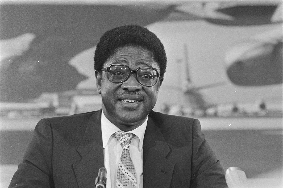 AmosWako1984.jpg