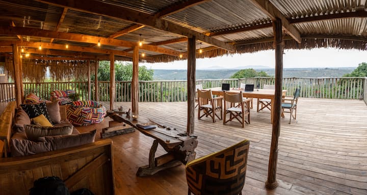 Eco Treehouse 1.jpg