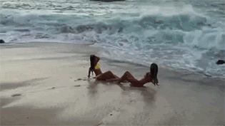 fcb3fe39-dfec-4e2a-9756-cc7a8d972543.gif