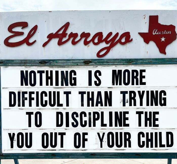 funny-tex-mex-restaurant-signs-elarroyo-atx-62e3a62c6edd8__700.jpg