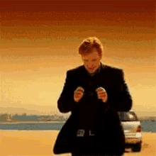 tenor (2).gif