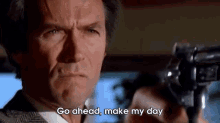 tenor (5).gif