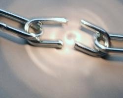BreakChain_lg.250w.tn_.jpg