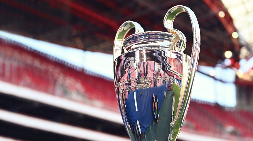 www.fourfourtwo.com
