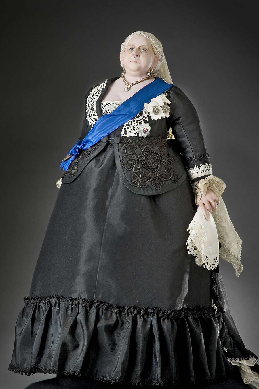 QnVictoria_1900_v1_Full.jpg